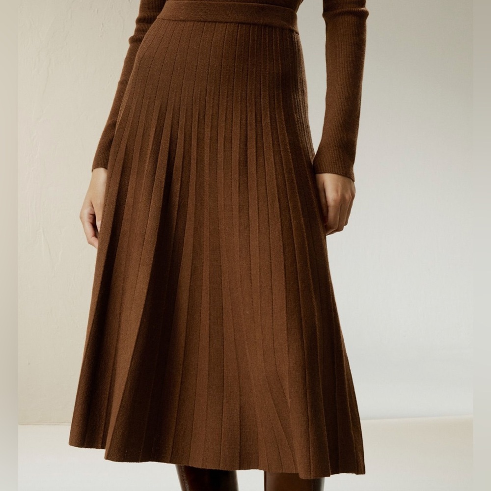 Lilysilk Collegiate Ultra-fine Merino Wool Skirt size M